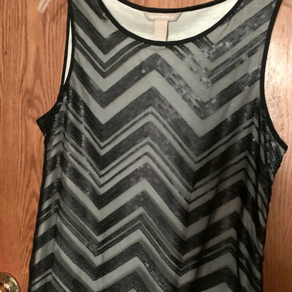 BR sequin blouse - Picture 4 of 7